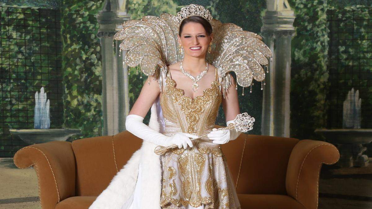 DARRYL SCHMITT PHOTOGRAPHYLuciana Elizabeth Bertucci of Gulfport was the 2016 Krewe of Hermes queen.