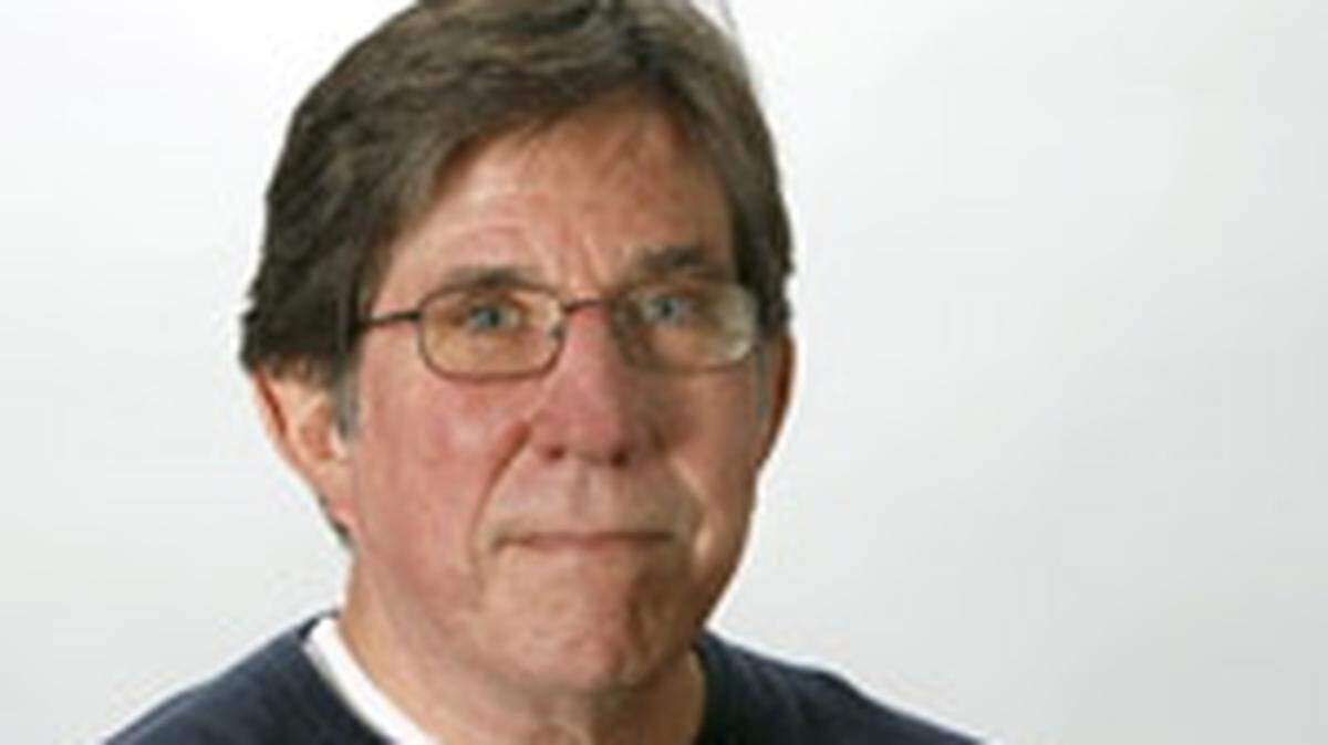 TIM ISBELL/SUN HERALD 
 Paul Hampton
