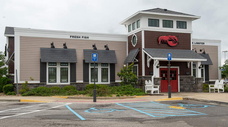 Here’s what’s taking the place of former Red Lobster in South Mississippi