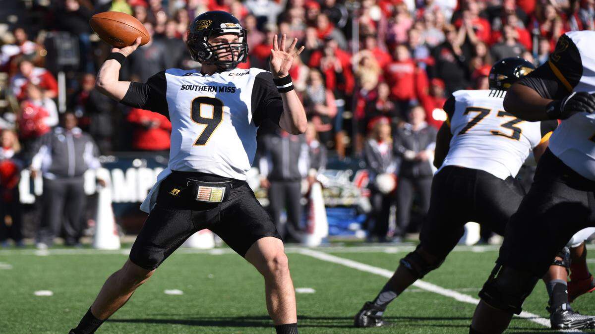 MICHAEL NOBLE JR./ASSOCIATED PRESS
Nick Mullens is back for his fourth season as the starting quarterback at Southern Miss.