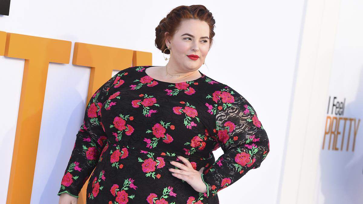 Tess Holliday arrives at the world premiere of “I Feel Pretty” at the Westwood Village Theater on Tuesday, April 17, 2018, in Los Angeles.