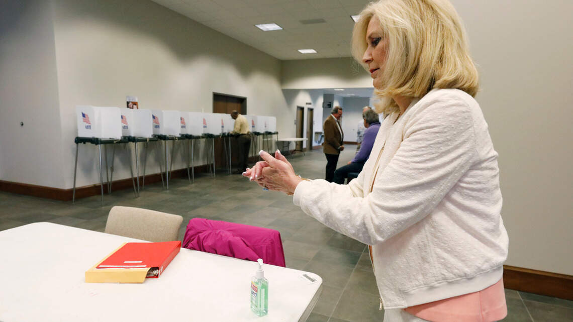Mississippi attorney general urges Biden to halt or delay federal COVID vaccine mandate