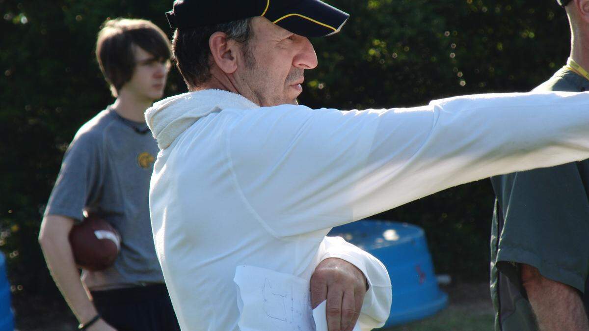 USM MEDIA RELATIONS 
 Former Southern Miss co-defensive coordinator Dan Disch has been hired to Jay Hopson's football staff at USM.