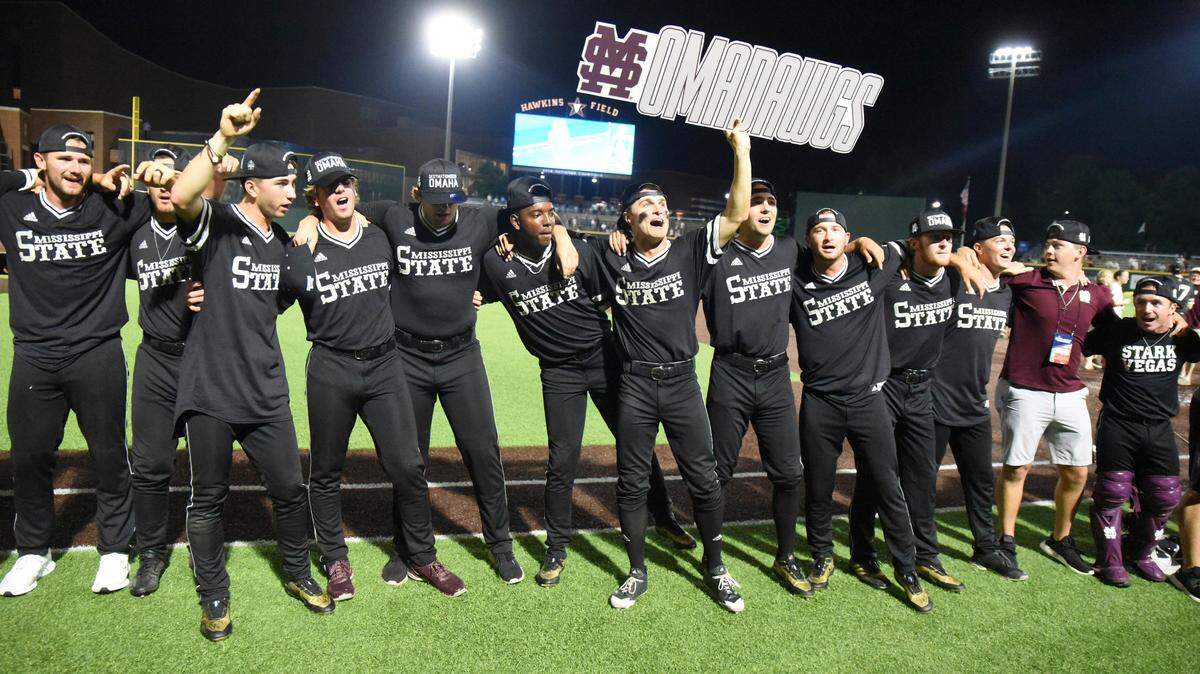 Mississippi State celebrates after beating Vanderbilt 10-6 in an NCAA college baseball tournament super regional game Monday, June 11, 2018, in Nashville, Tenn.