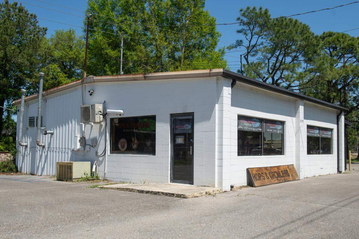 Hops and Growlers in Ocean Springs on Wednesday, April 9, 2025.