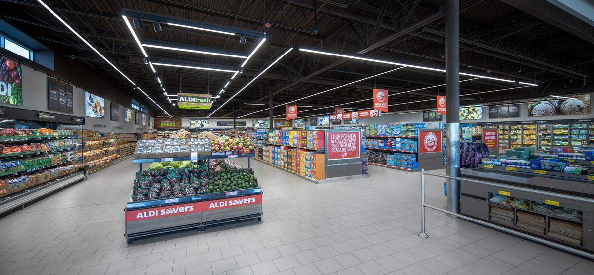 Grocery retailer Aldi is opening a store in Ocean Springs, Mississippi.