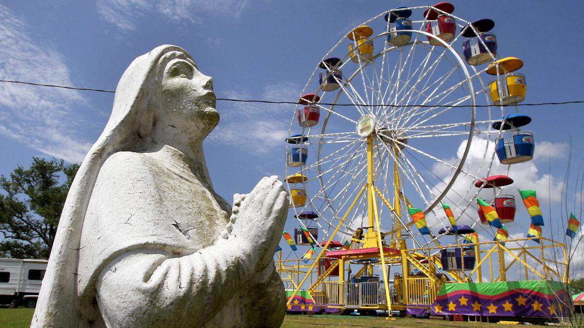 TIM ISBELL/SUN HERALD/2015The St. Clare Seafood Festival begins Friday in Waveland and will run through Sunday.