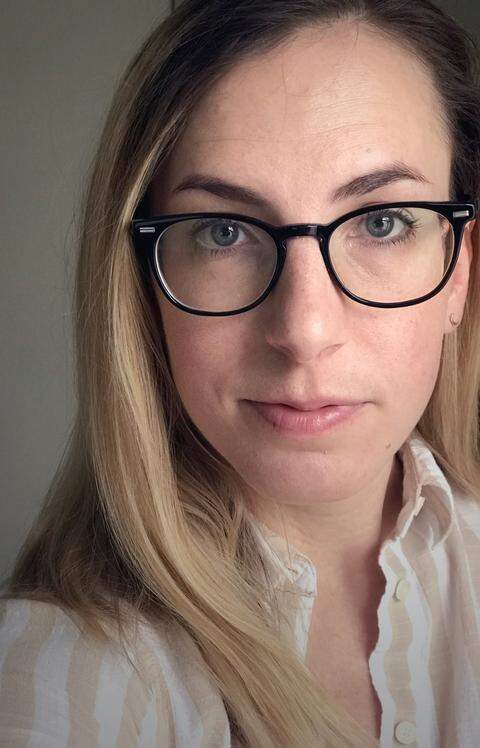 Profile Image of Lauren Walck