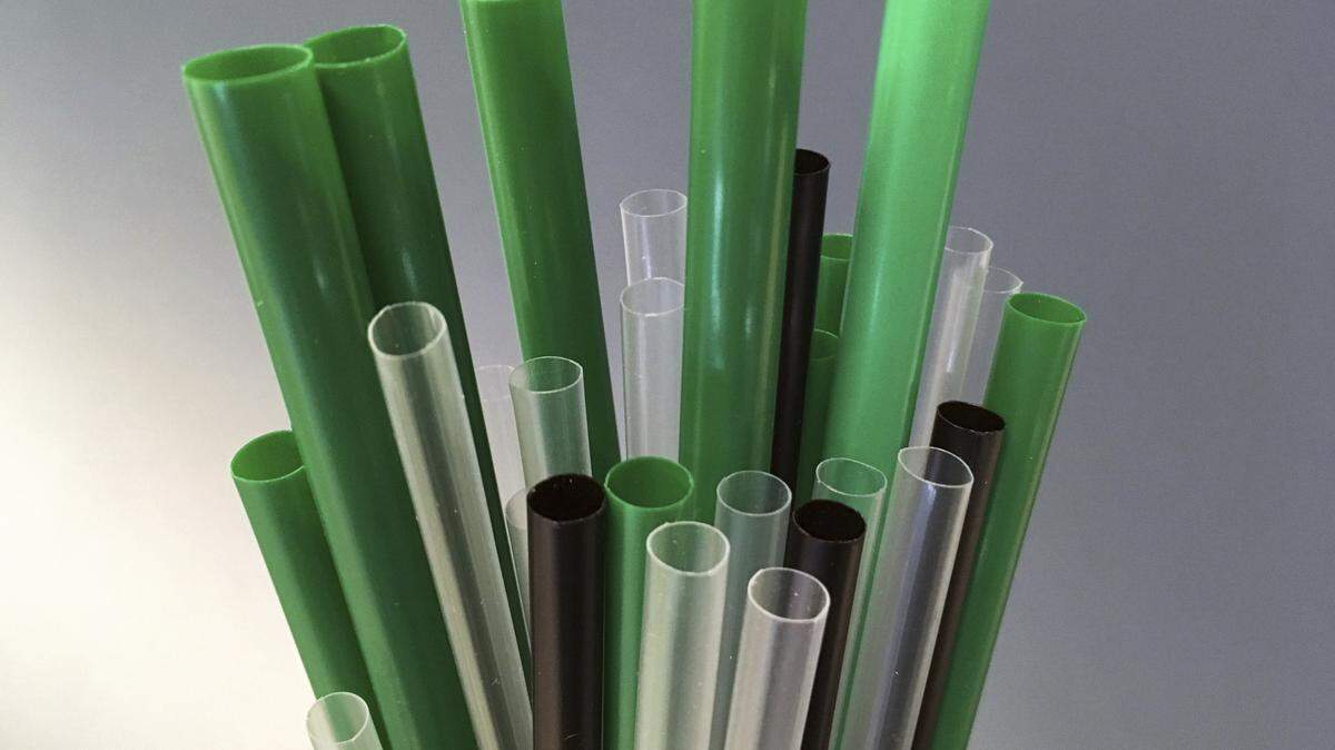 Companies across the U.S. have pledged to stop using plastic drinking straws because of the harm they cause to the environment and marine life.