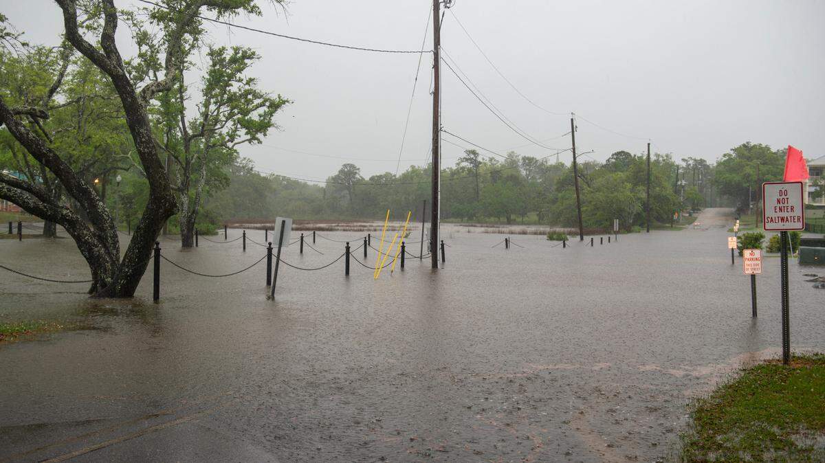 Flooding on Washington Avenue in Ocean Springs as severe weather rolled through the area on Wednesday, April 10, 2024.