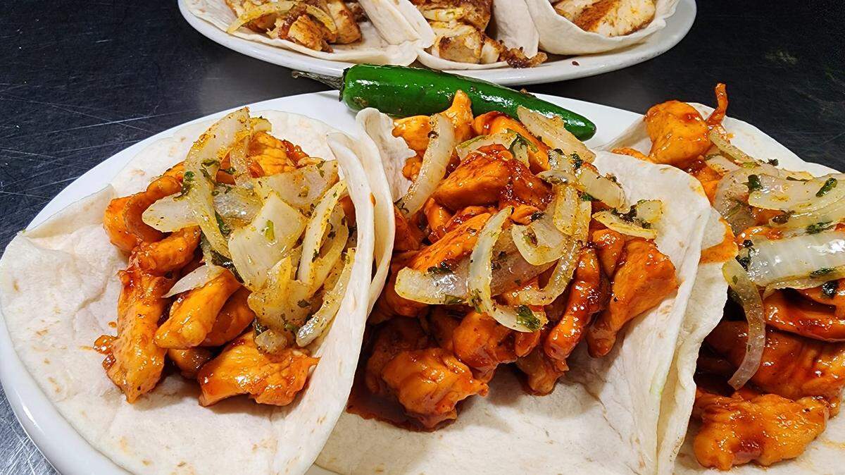 Chipotle Glazed Chicken Tacos