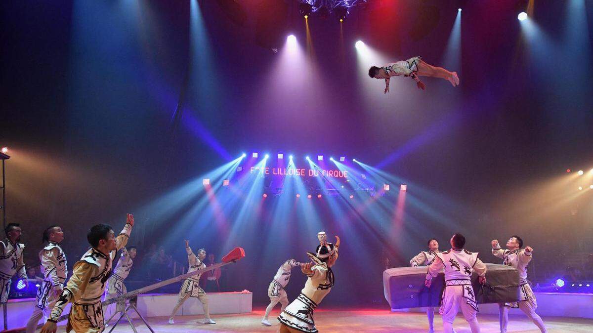 Beau Rivage Resort & Casino’s 2019 summer show is called “LUNARO.”