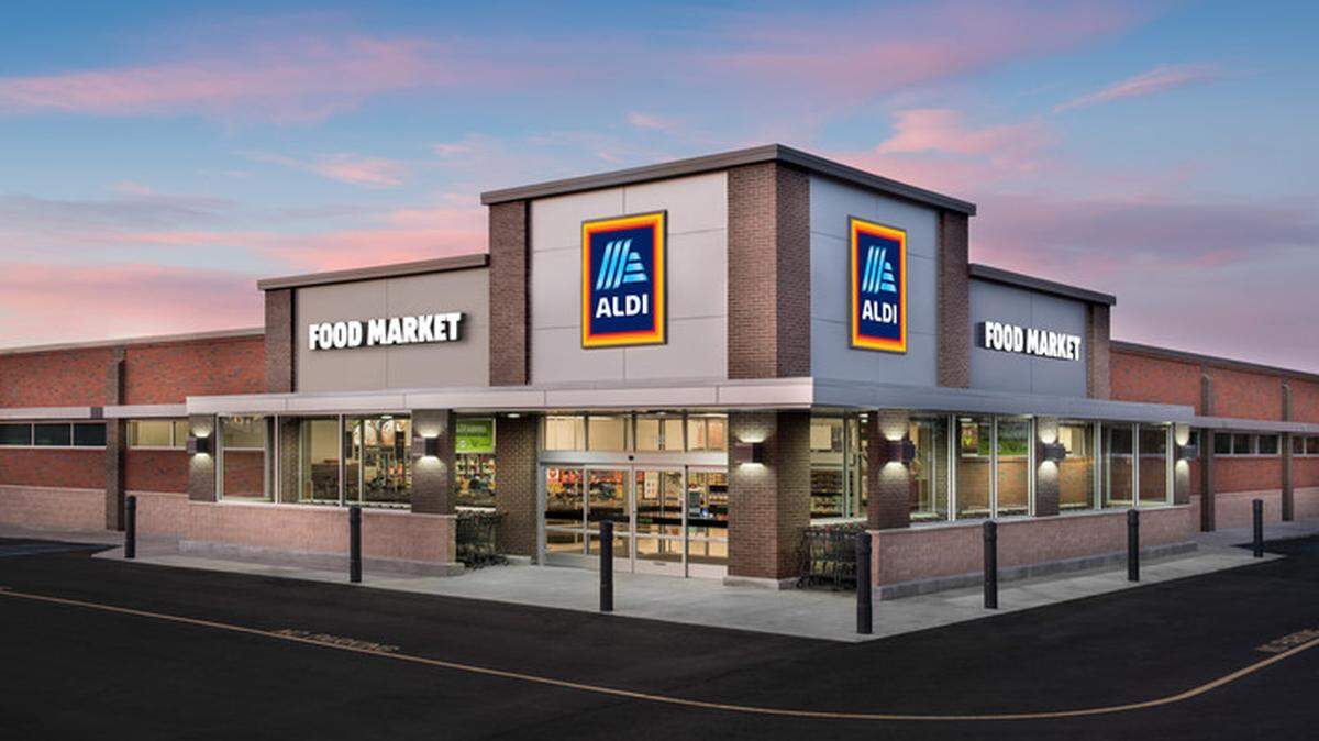 ALDI announced plans in October 2018 to build a grocery store in Ocean Springs in 2019. But the plans have hit a snag.