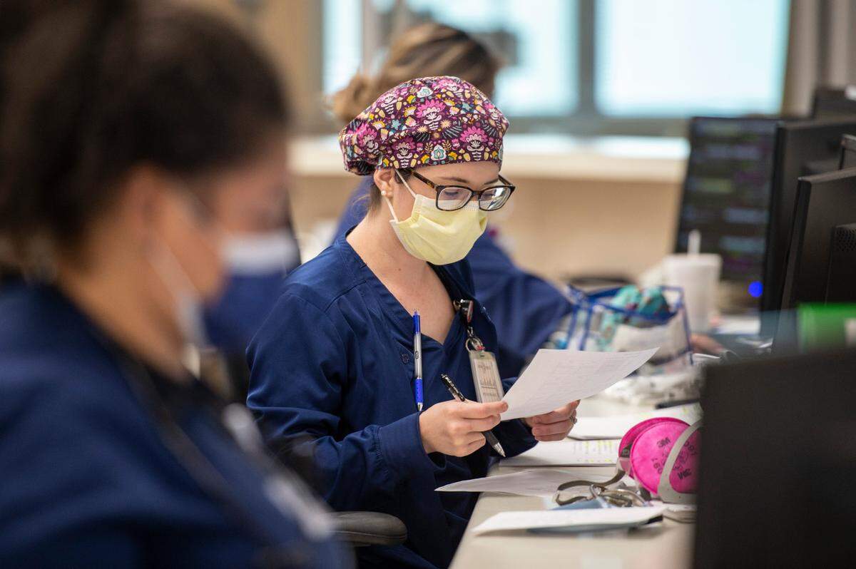 Nurses work in an ICU at Singing River Hospital in Gulfport on Wednesday, Oct. 27, 2021. Singing River is facing a shortage of nurses, as many are leaving to pursue travel nursing positions or due to burnout caused by the pandemic.