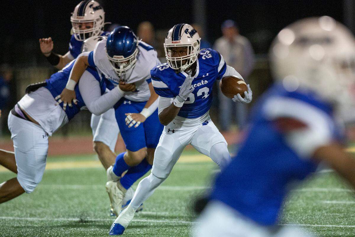 Stone County’s Ayden Green runs the ball during a game between Stone County and Vancleave at MGCCC in Perkinston on Friday, Oct. 18, 2024.
