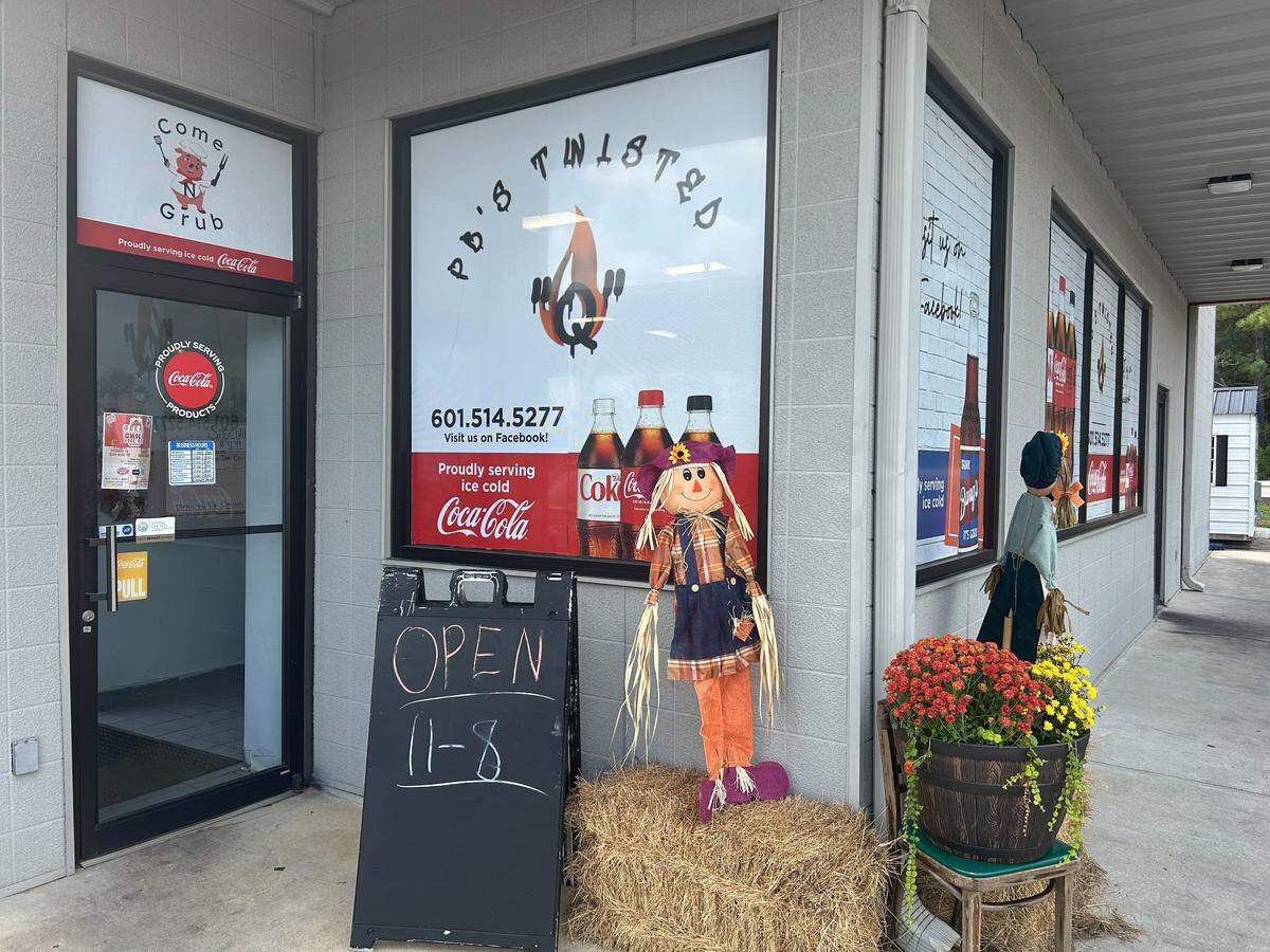 The storefront at PB’s Twisted “Q” in McHenry, South Mississippi.