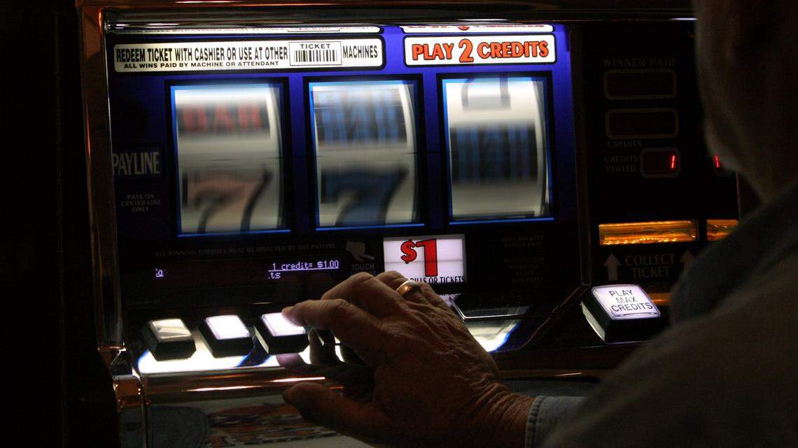 Customers detain armed North Carolina man after robbery at Beau Rivage Casino in Biloxi