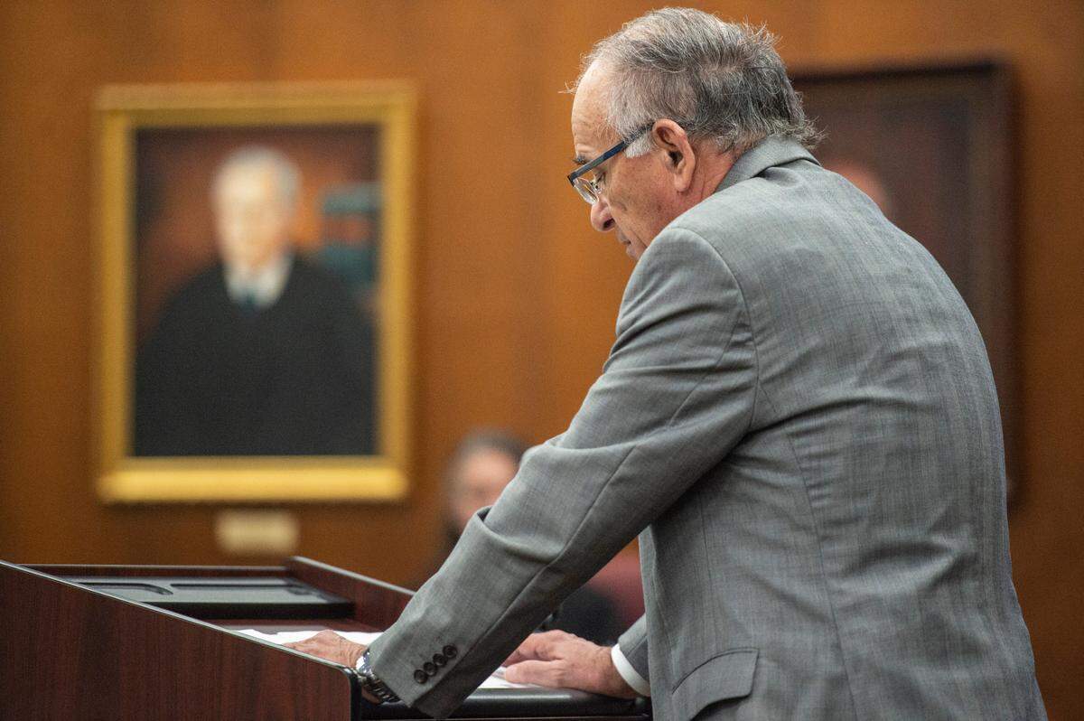 Defense attorney Keith Pisarich makes opening statements in the trial of Cliff Kirkland in Harrison County Circuit Court in Biloxi on Thursday, May 12, 2022.