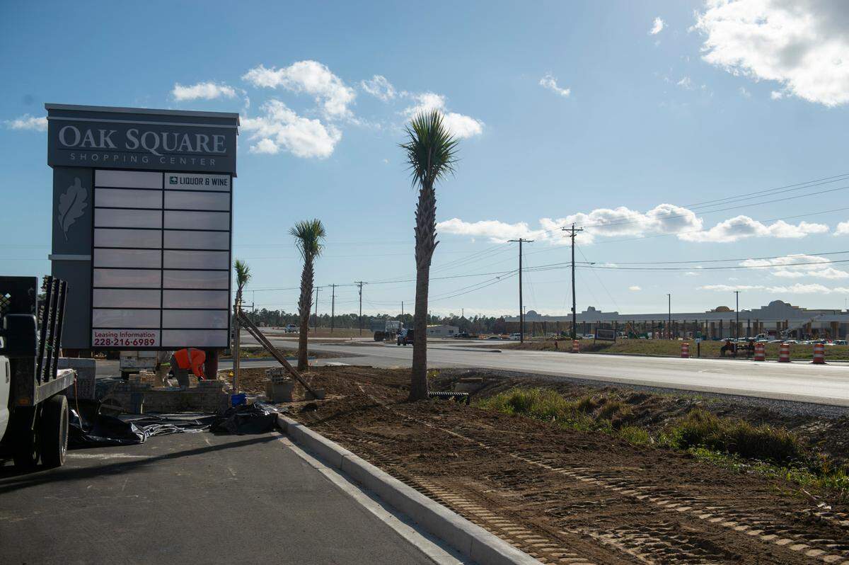 Construction continues on Oak Square Shopping Center, which will be home to several local businesses .The shopping center sits right across from thesite of Buc-ee’s and its developer hopes the businesses will benefit from the traffic.