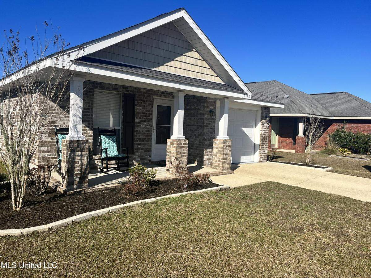 17364 Palm Ridge Dr. D’Iberville, MS 39540