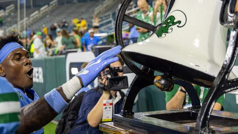 Southern Miss blows fourth quarter lead against Tulane, former boss Will Hall
