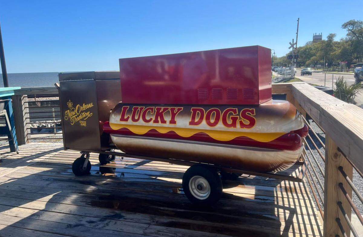 Buoys Bar, the Bay St. Louis hotspot, has announced on social media that Lucky Dogs is serving on their boardwalk, earning a thumbs-up on Facebook from the city’s mayor, Carnival krewe and shopping district.&nbsp;