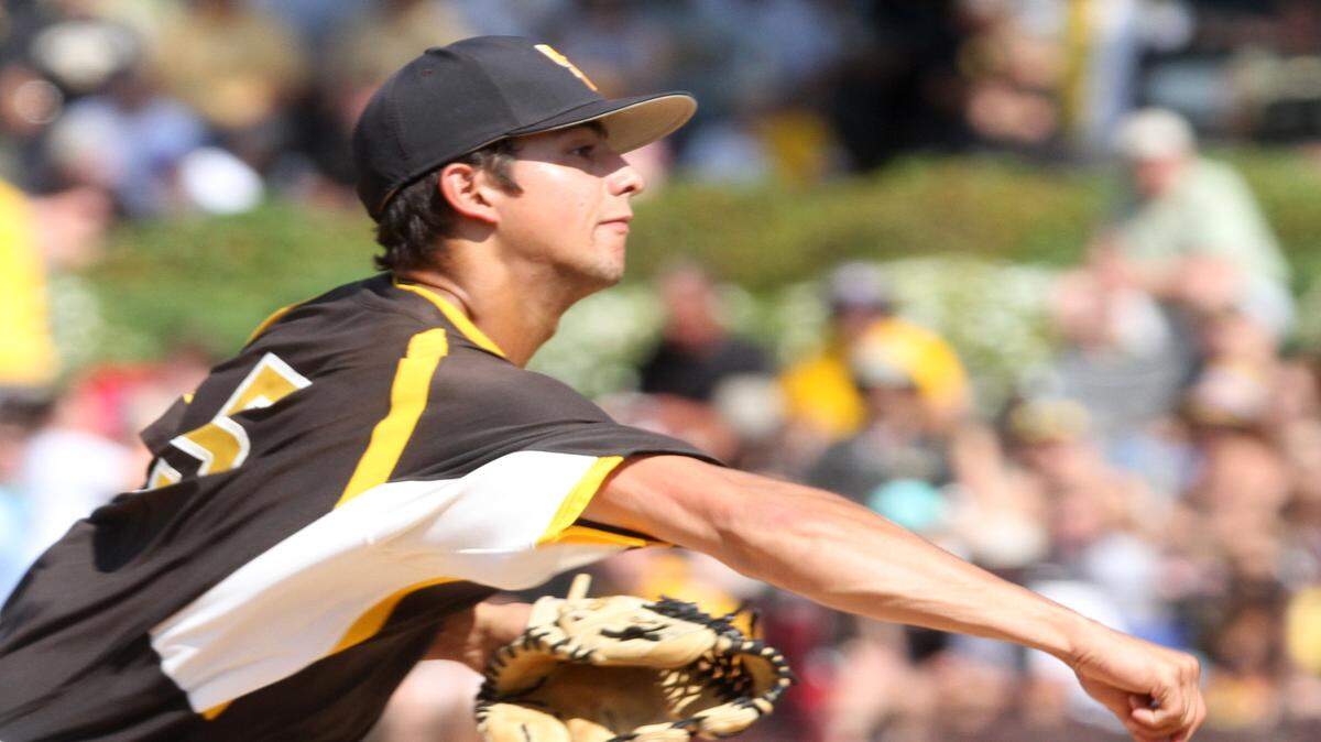 JOHN FITZHUGH/SUN HERALD
Southern Miss relief pitcher Nick Sandlin helped the Golden Eagles beat Western Kentucky 5-0.
