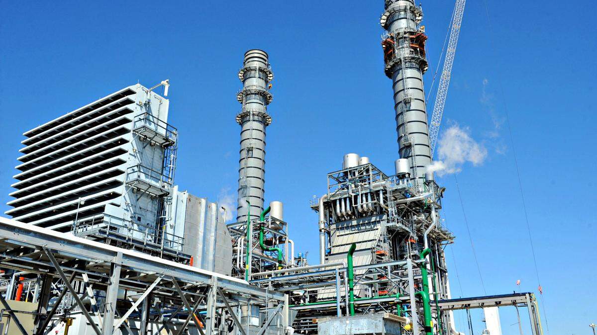 MISSISSIPPI POWERCustomers of Mississippi Power could save an average of about $14 a month next year because of the lower fuel costs the company pays to create energy at Kemper Energy Facility and its other plants.