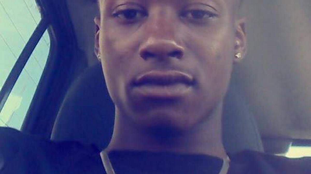 PHOTO COURTESY OF GAUTIER POLICE DEPARTMENT Gautier police are searching for burglary suspect Donozan "Little Hog" Floyd Jr.