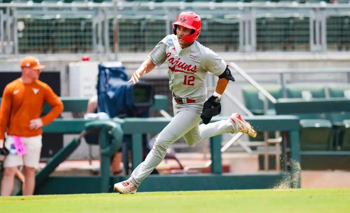 Senior Caleb Stelley comes to Hattiesburg after a career year at Louisiana, where he posted an OPS of .904