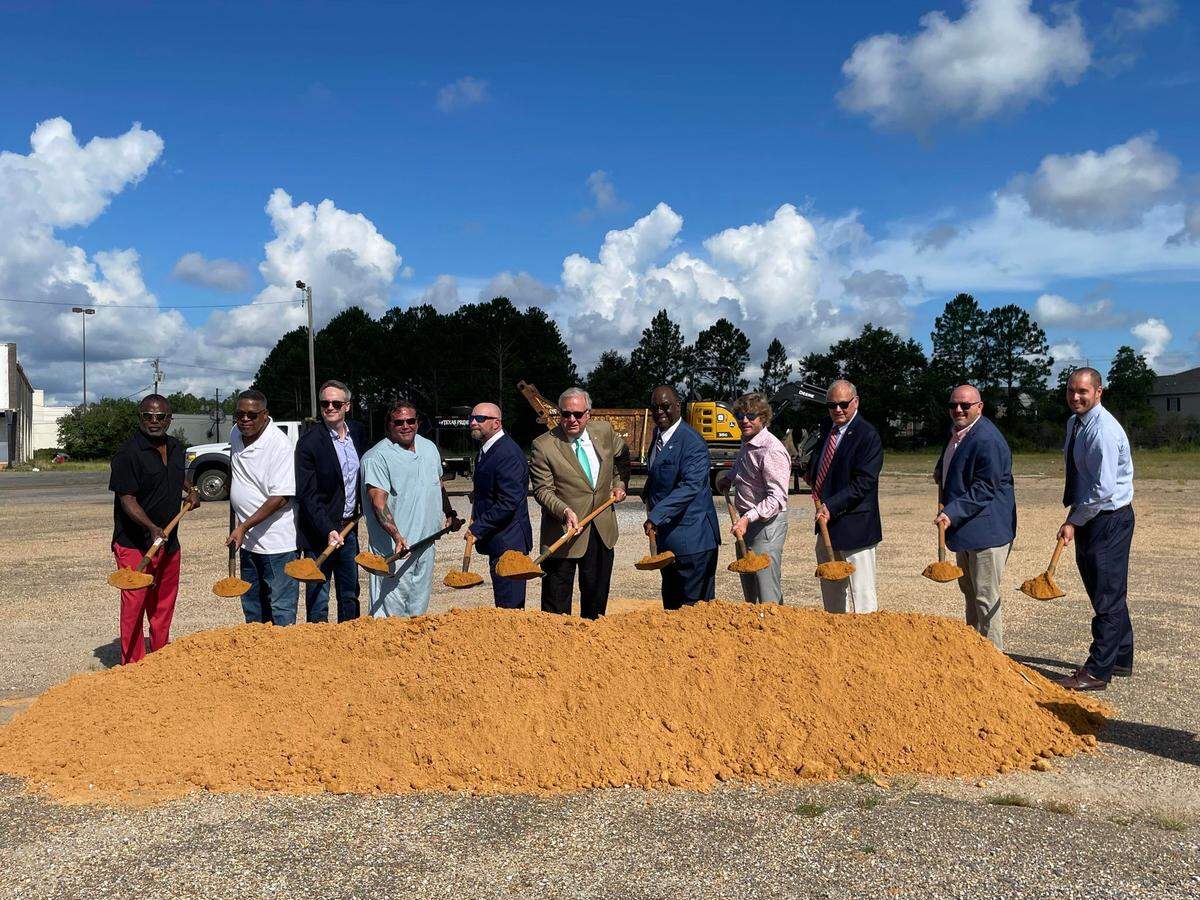 A groundbreaking ceremony Wednesday signaled the start of a new retail center on U.S. 90 in Pascagoula. Aldi, Burlington and other retailers will be among the tenants.