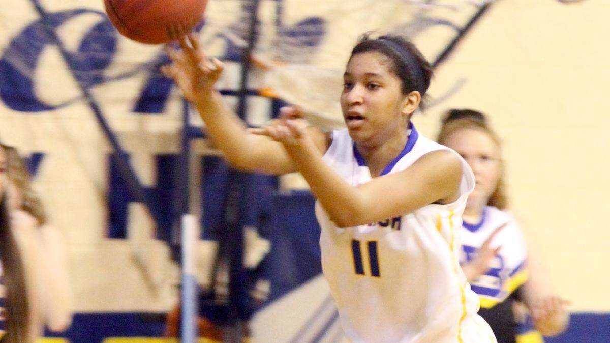 TIM ISBELL/SUN HERALD 
 Bay High's Simone Jackson had a nice night in Monday's win over Poplarville.