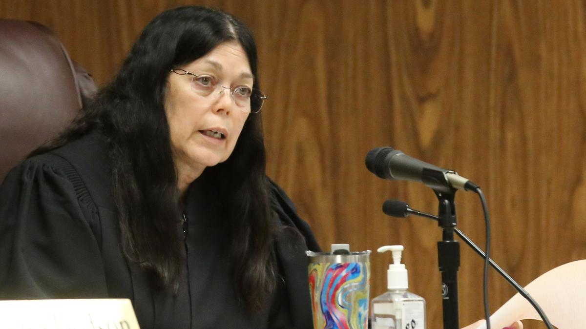 Harrison County Circuit Court Judge Lisa Dodson talks to Melinda Rosetti-Spence during her sentencing on Monday, July 2, 2018. Dodson sentenced a Hattiesburg man for domestic violence charges in Hancock County Circuit Court on Tuesday, Aug. 16, 2022.