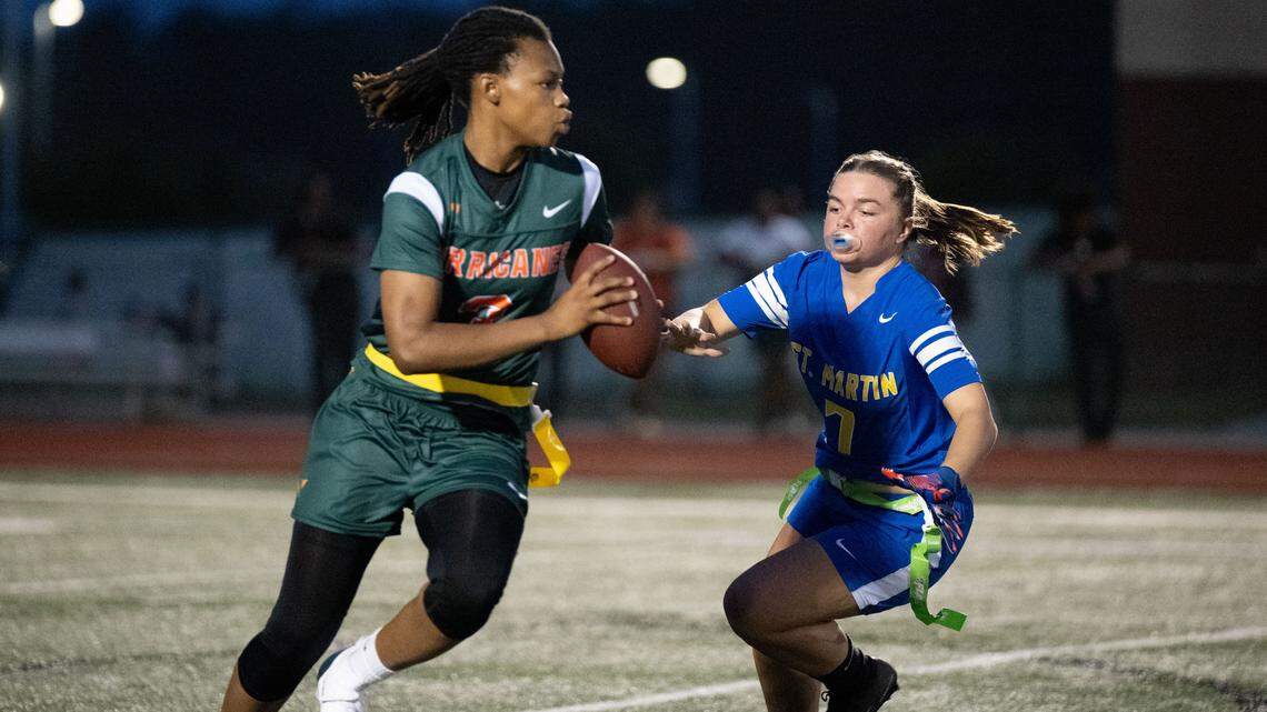 St. Martin survives upset bid thanks to big plays from rushers Duncan, Robinson