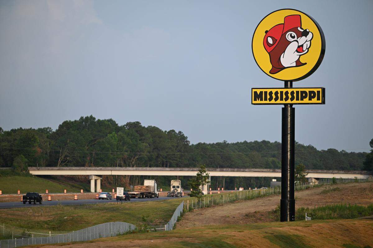 Traffic is flowing smoothly on Interstate 10 nearly an hour after the opening of Buc-ee’s at Exit 24.