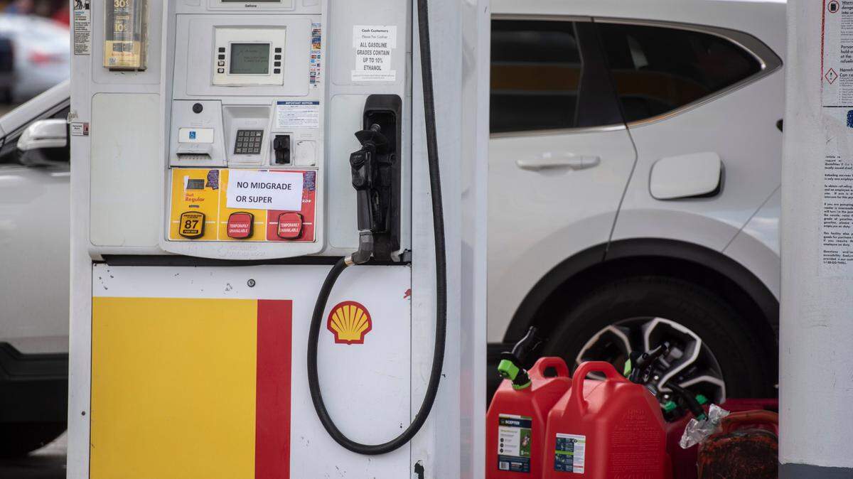 A gas pump only serving regular fuel at a Shell gas station on Creosote Road on Wednesday, Sept. 1, 2021.