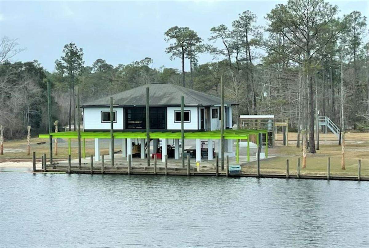 Pier 15 will be an entertainment venue with “river food” and cold drinks along the Biloxi River in Woolmarket. A large garage-style door will roll up to allow the breezes from the river inside the building.