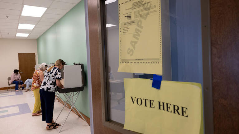 Unofficial results show runoff will be needed to determine Ward 2 election winner