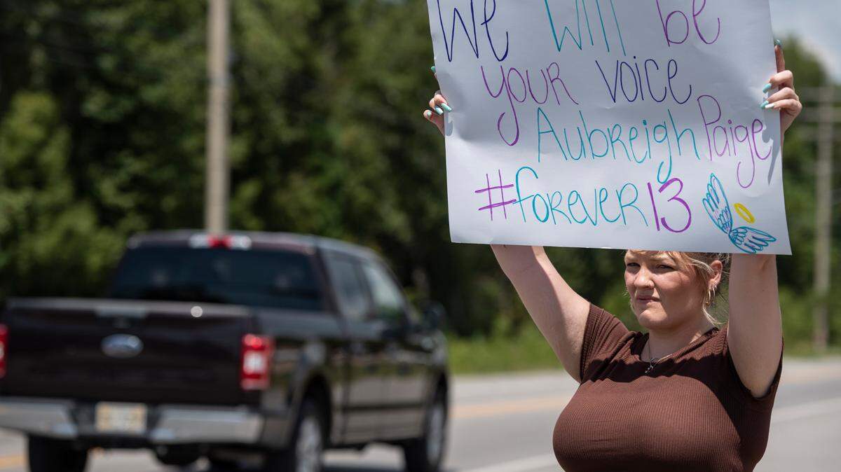 Student’s death resurfaces painful memories of longtime bullying at Ocean Springs schools