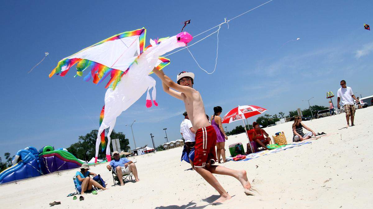 AMANDA McCOY/SUN HERALD/FILEChance Curry, 12, launches his kite during a previous Long Beach festival. Don't miss this year's third annual Wind & Wave Festival, featuring kite clubs, kite makers and free lessons, from 10 a.m. to 7 p.m. Saturday at the beach pavilion near Long Beach Harbor.
