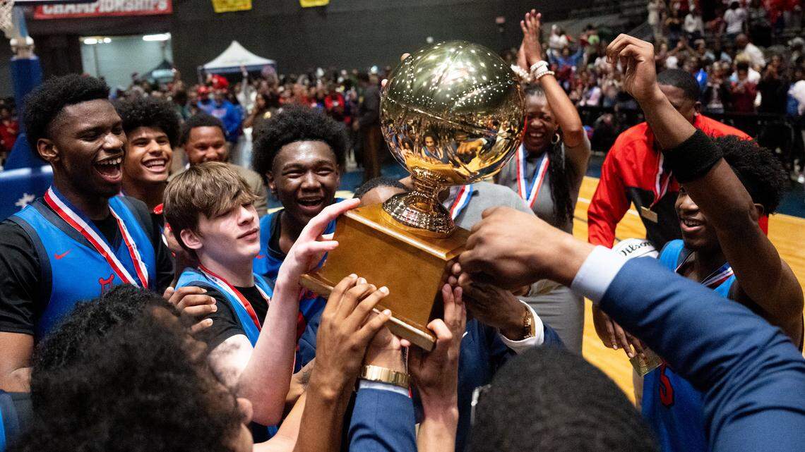 Pascagoula makes history, becomes first Jackson County school to win hoops crown