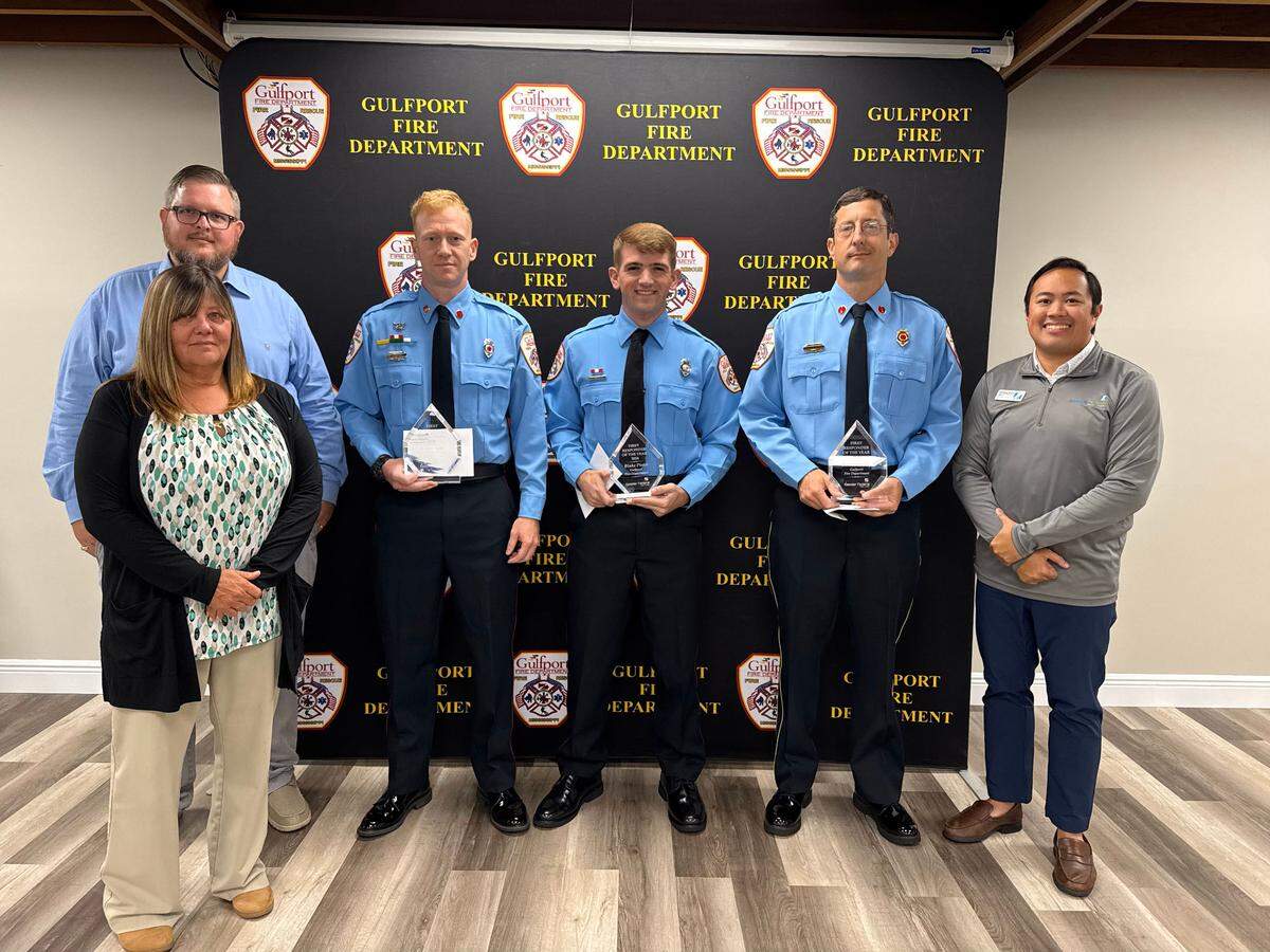 Keesler Federal’s Downtown Gulfport Branch Manager Justin Redmond, Keesler Federal’s Lakeview Branch Manager Teresa Ergen, Gulfport Fire Department’s Engineer Colby Eike, Firefighter Blake Piefer, Gulfport Fire Department’s Lieutenant Gerald Gordon, and Keesler Federal’s Community Development Officer Anthony Abella.&nbsp;