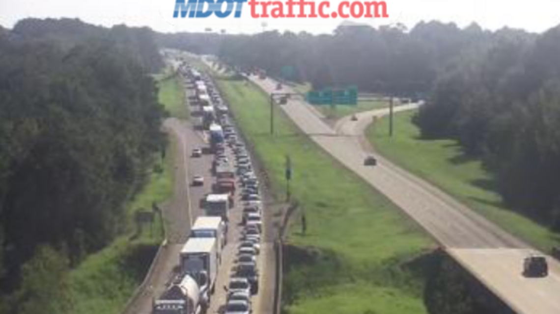 Update: I-10 westbound lanes reopened after 6-vehicle crash in Jackson County