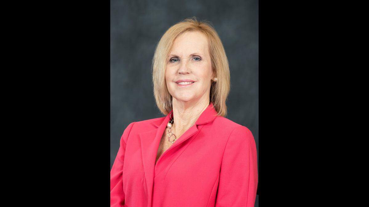 Jeanne Luckey, a veteran Republican force in Mississippi and national politics, died peacefully in her sleep at home on Thursday. She was 63.