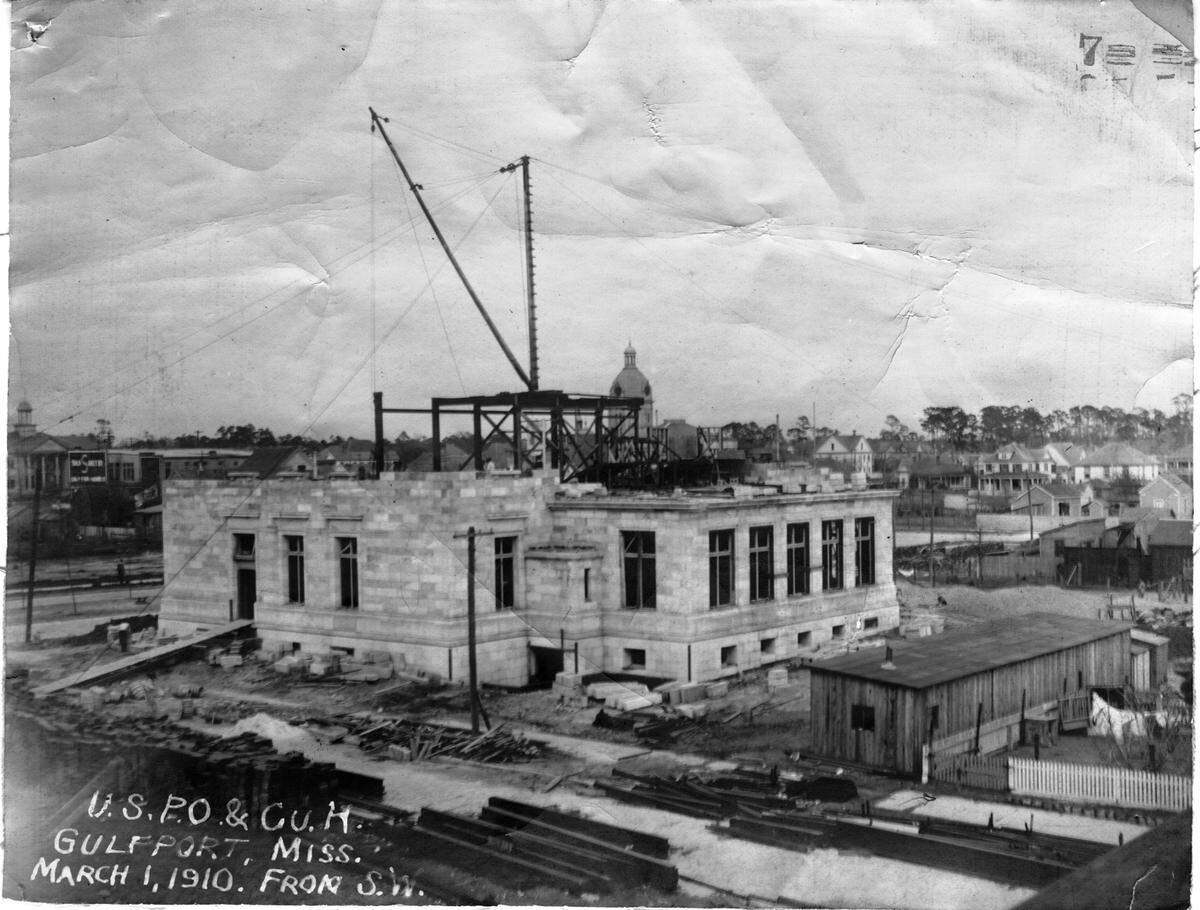 Gulfport Post Office in under construction in this 1910 photo.