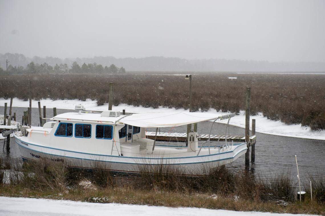 Snow falls in Ocean Springs on Tuesday, Jan. 21, 2025.