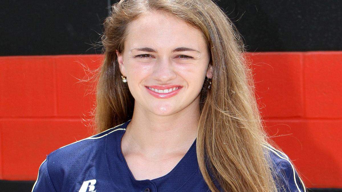 JOHN FITZHUGH/SUN HERALD 
 St. Patrick shortstop Emma Castanedo.