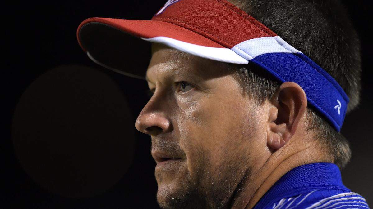 GLENN ANDREWS/SPECIAL TO THE SUN HERALD 
 Pascagoula head coach Lewis Sims.