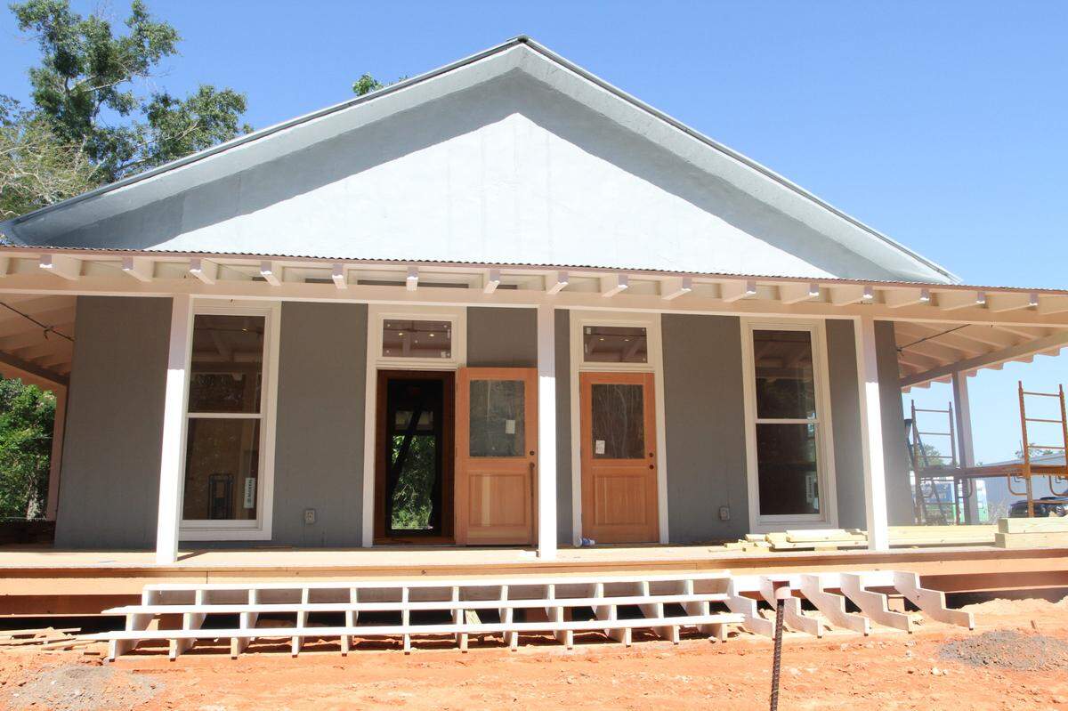 A $500,000 grant from the National Park Service is being used to restore the old paymaster’s office at Phoenix Naval Stores, a plant where rosin and turpentine was extracted from pine stumps. A 1943 explosion at the plant killed 11 men, included 9 Black residents of Gulfport’s Turkey Creek, where the plant was located.