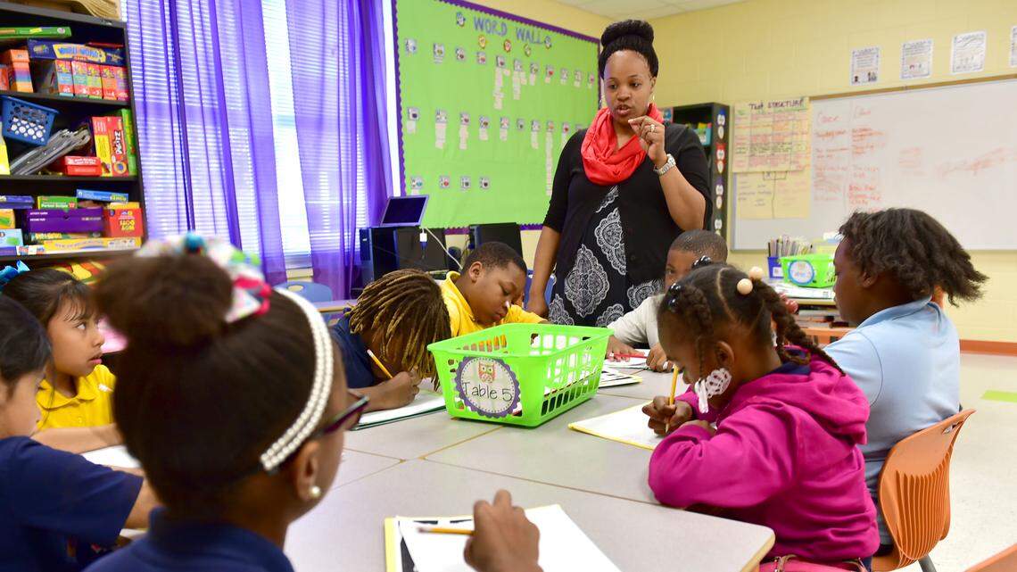 Population and public school funding are shrinking in Mississippi. Is there an easy fix?